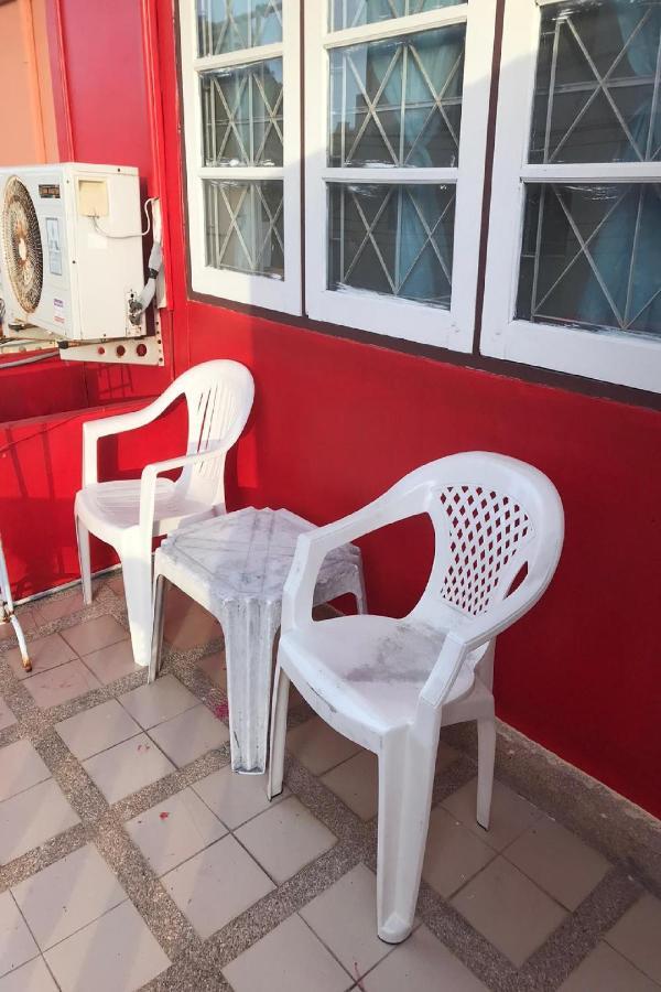 Oyo 1141 Ban Dao Hotel Bãi biển Jomtien Ngoại thất bức ảnh
