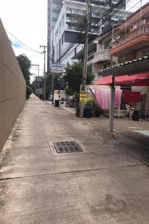 Oyo 1141 Ban Dao Hotel Bãi biển Jomtien Ngoại thất bức ảnh
